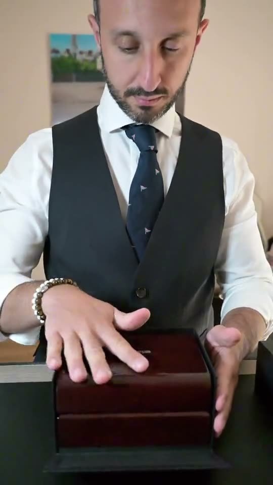 Video verticale UGC per Longines · Orologeria